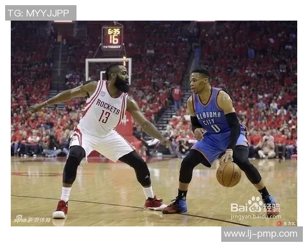 雷霆与勇士常规赛对决精彩回顾与赛季展望分析