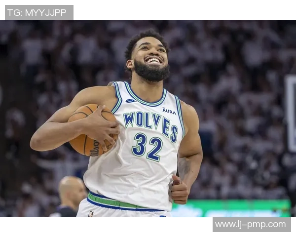 卡尔安东尼唐斯:从新星到领袖的篮球成长之路与未来展望