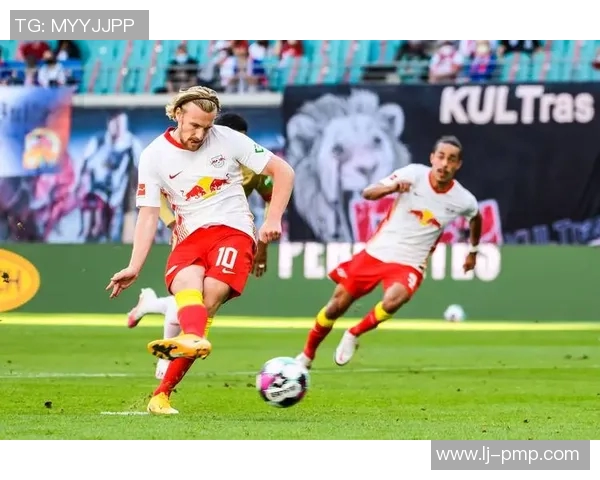 多特蒙德与莱比锡红牛激战结果揭晓赛季精彩回顾