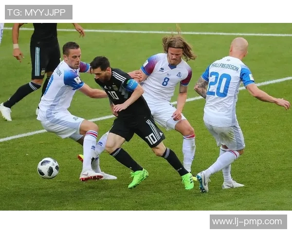 成都足球队在世界杯预选赛中的耐力展现与战术分析