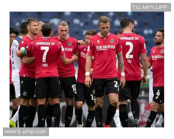 汉诺威96主场迎战多特蒙德期待精彩对决与激烈竞争